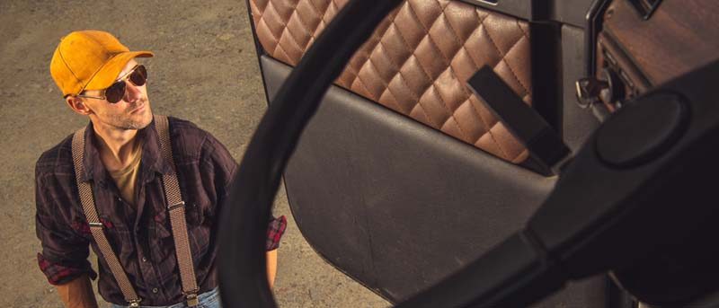 trucker4_BlogImage_CNS_template_800x343 Driver Training Prevents the Biggest Unplanned Costs Affecting Fleets